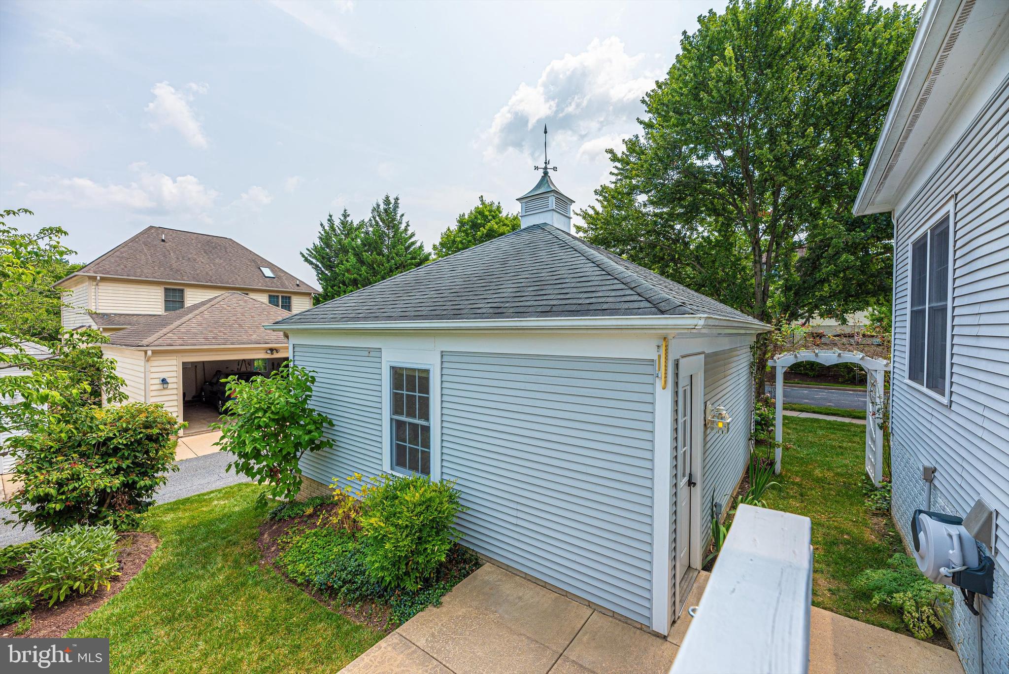 2442-5 Five Shillings Road Frederick, MD 21701 - Photo 33 of 44 Garage and Landscaped Yard