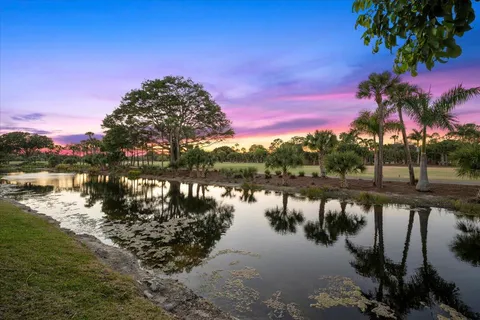 $2,750,000 | 1338 Breakers W Boulevard, West Palm Beach, FL 33411