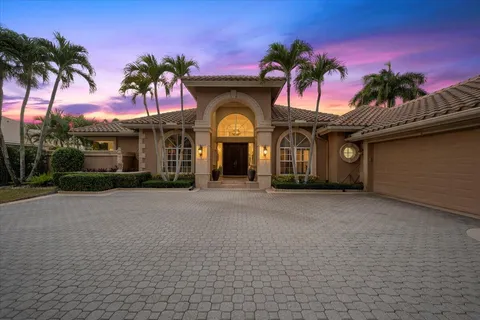 $2,750,000 | 1338 Breakers W Boulevard, West Palm Beach, FL 33411