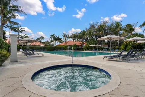 $2,750,000 | 1338 Breakers W Boulevard, West Palm Beach, FL 33411