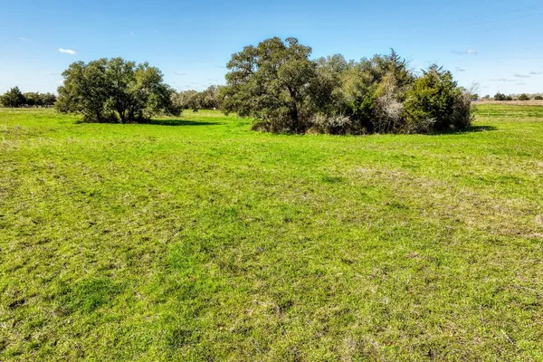 $500,000 | 7300-2 Goehring Road, Ledbetter, TX 78946
