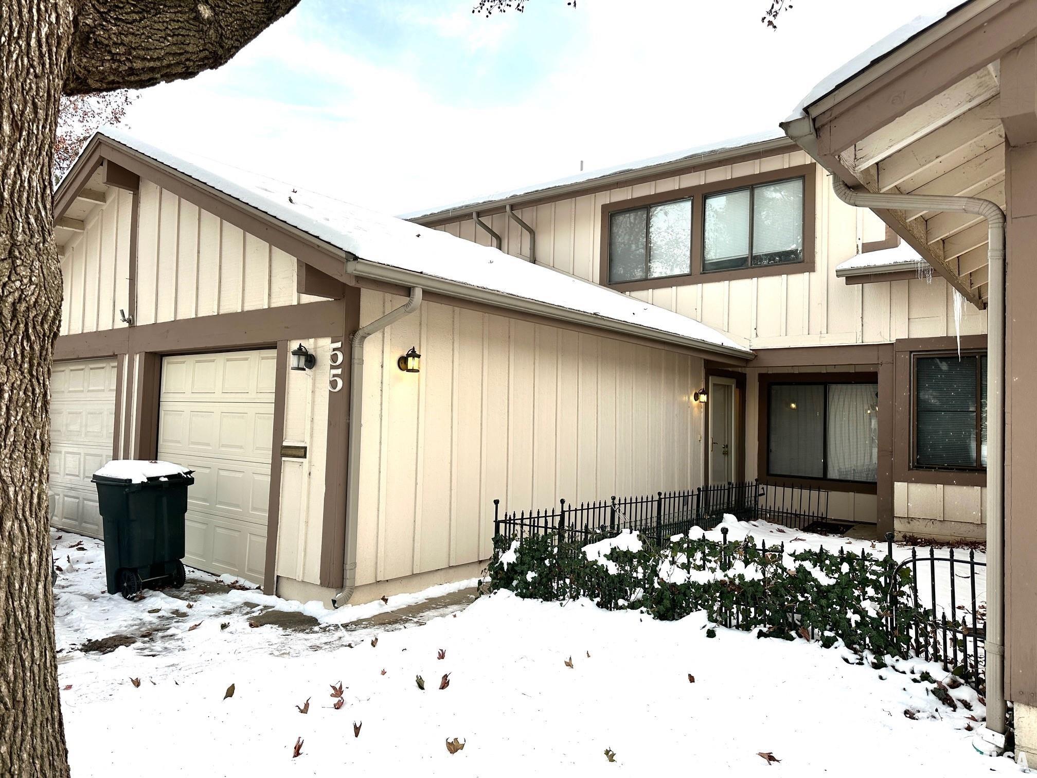55 Trailridge Lane Springfield, IL 62704 - Photo 1 of 11 Gallery Image 1