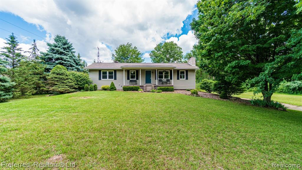 10687 Moon Road Milan, MI 48160 - Photo 3 of 39
