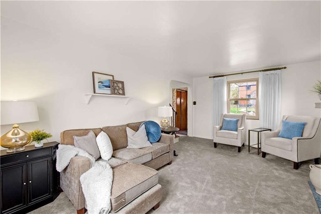 2027 Brookfield Road Pittsburgh, PA 15243 - Photo 5 of 32 Gallery Image 5