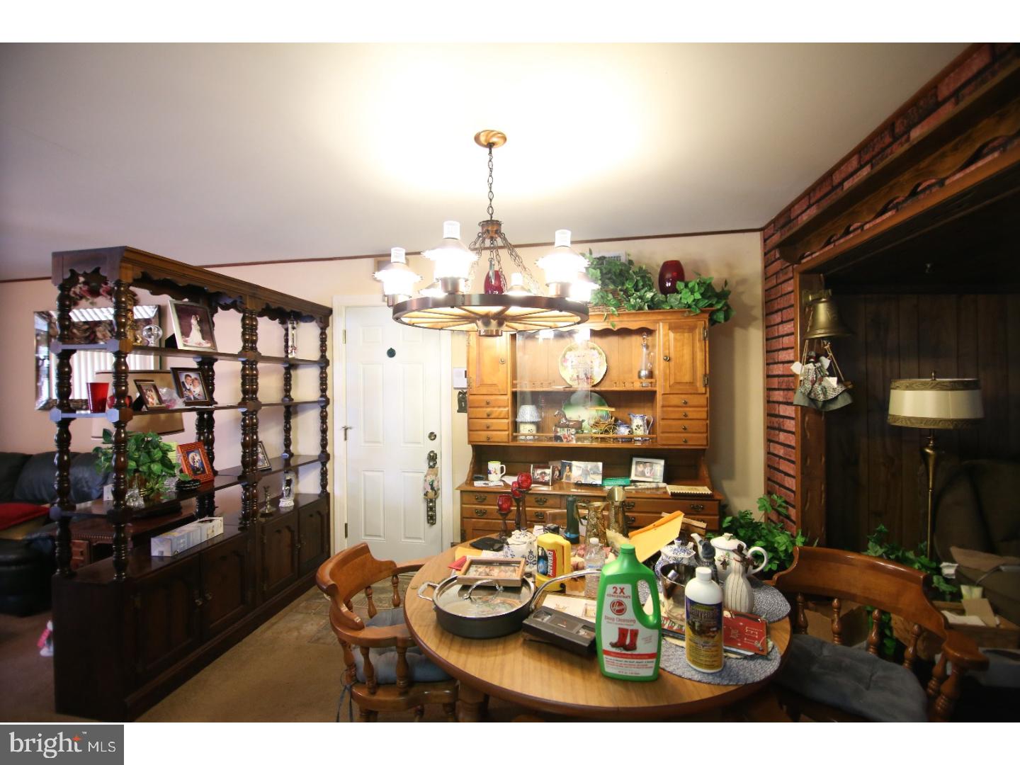 9 Cliff Road Levittown, PA 19057 - Photo 12 of 15 Gallery Image 12