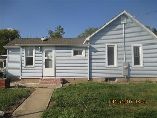 1011 Linden Street Delavan, IL 61734 - Photo 1 of 7