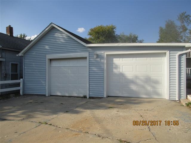 1011 Linden Street Delavan, IL 61734 - Photo 3 of 7