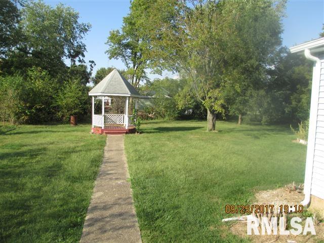 1011 Linden Street Delavan, IL 61734 - Photo 5 of 7