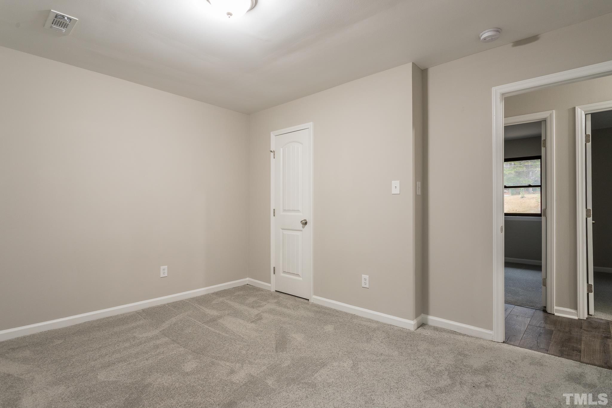 2801 Darrow Road Durham, NC 27704 - Photo 4 of 27 Gallery Image 4