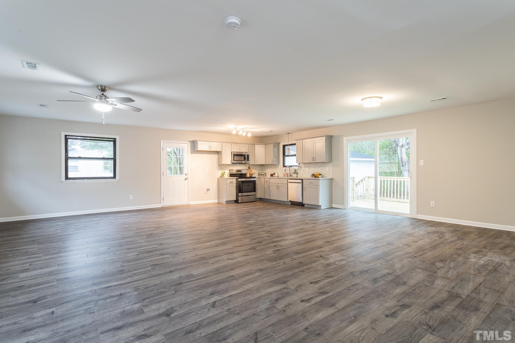2801 Darrow Road Durham, NC 27704 - Photo 8 of 27 Gallery Image 8