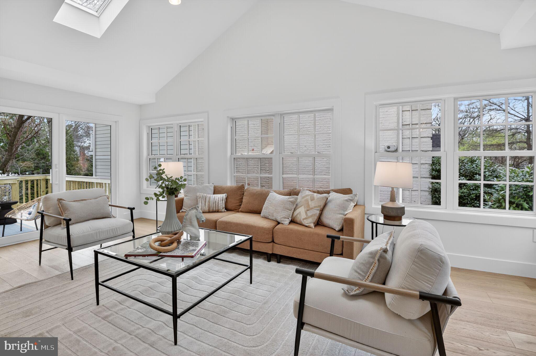 3637 Tilden Street Northwest Washington, DC 20008 - Photo 19 of 48 Family Room