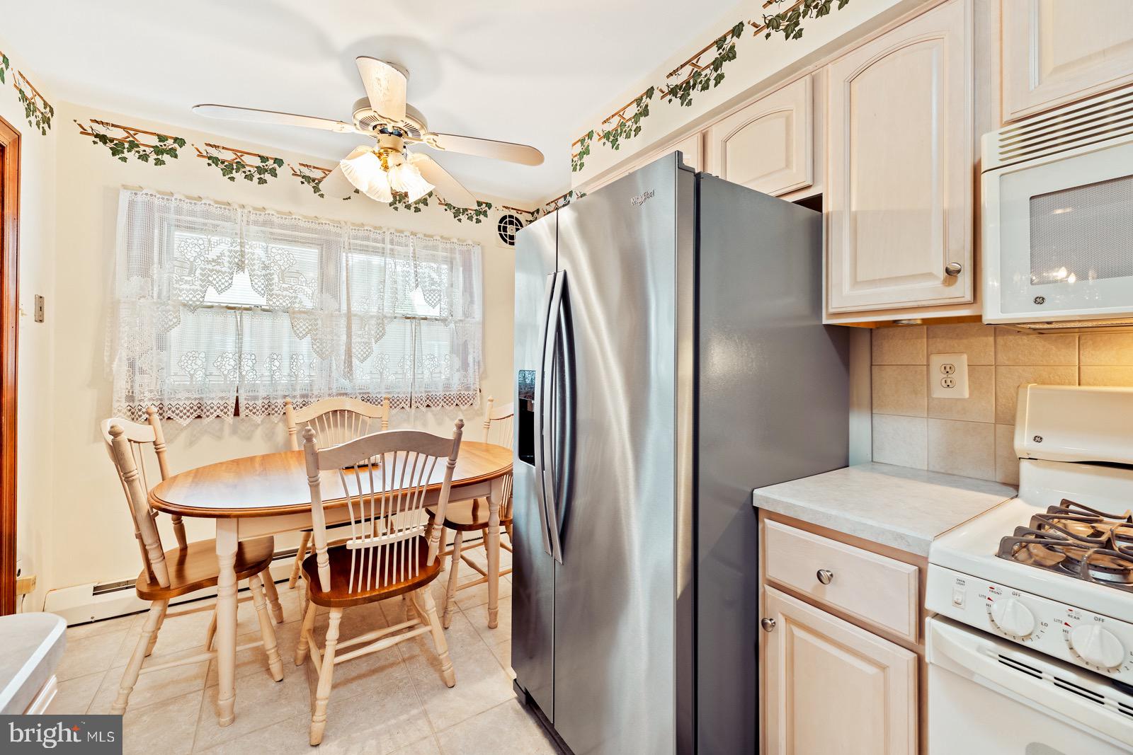 3434 Brookview Road Philadelphia, PA 19154 - Photo 13 of 29 Gallery Image 13