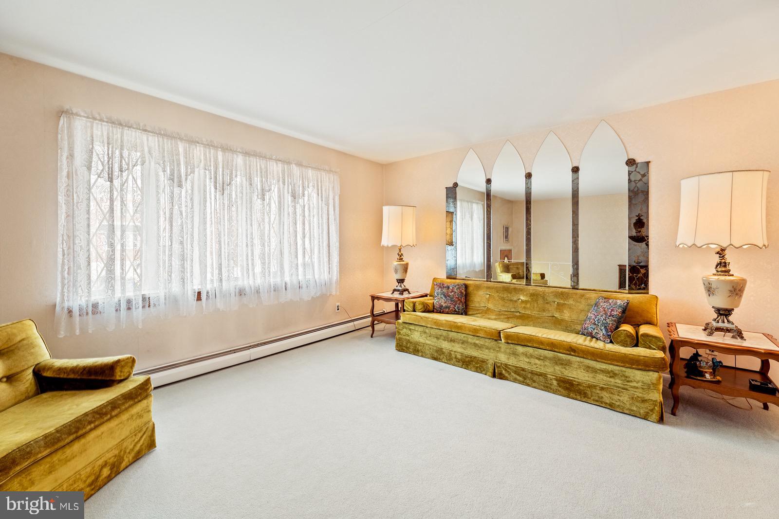 3434 Brookview Road Philadelphia, PA 19154 - Photo 6 of 29 Gallery Image 6