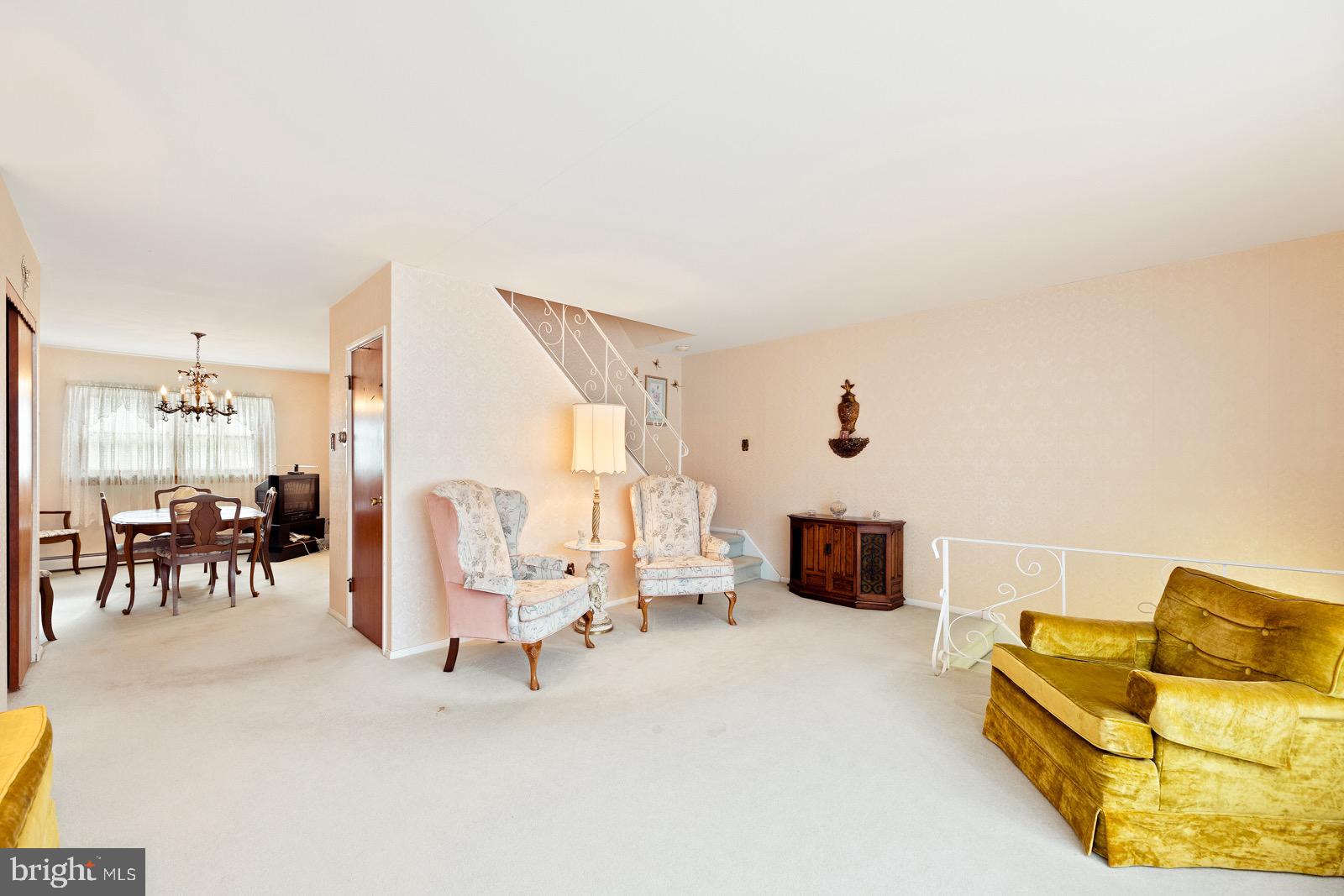 3434 Brookview Road Philadelphia, PA 19154 - Photo 8 of 29 Gallery Image 8
