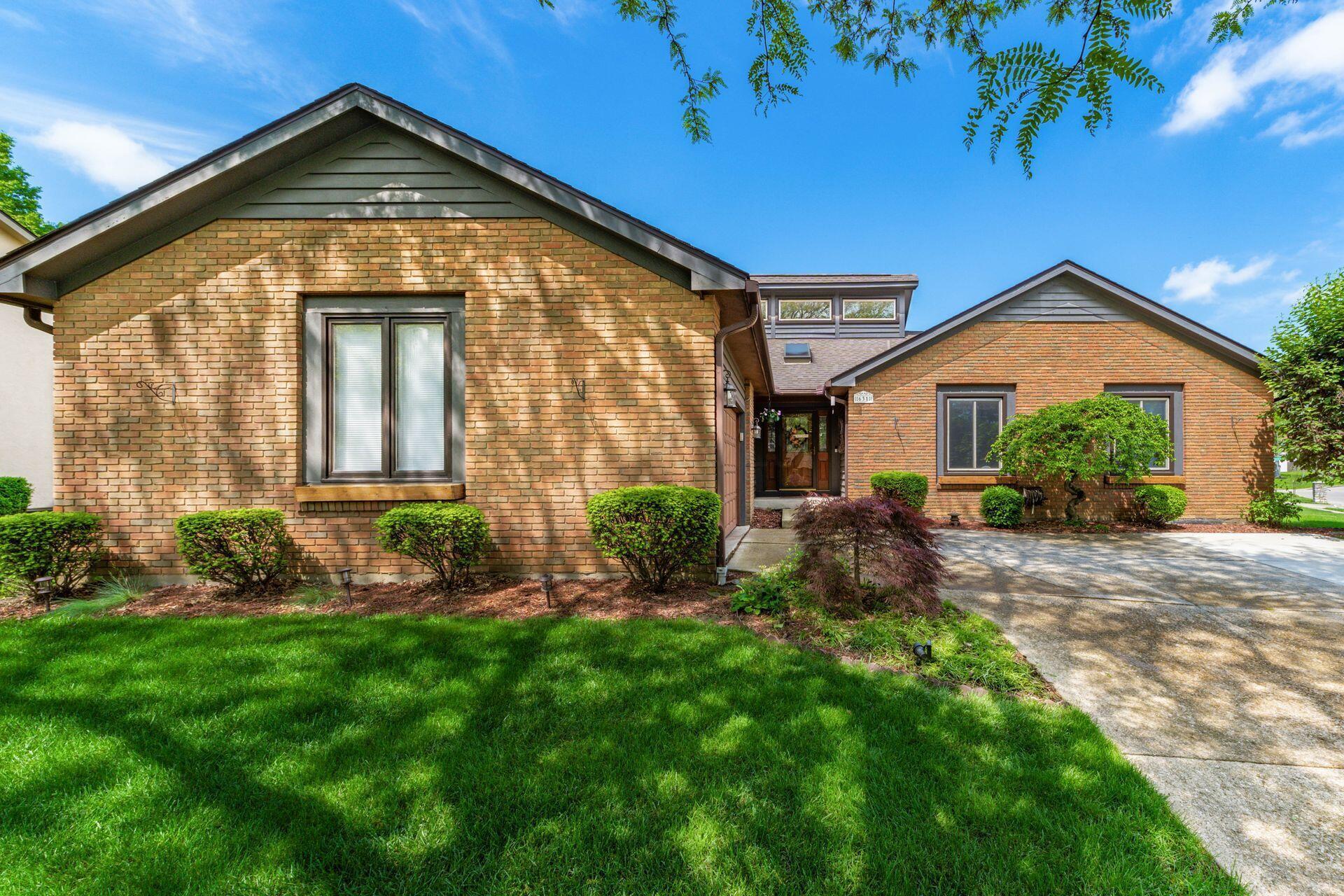 631 Brice Road Columbus, OH 43213 - Photo 2 of 45 Brick & Stucco
