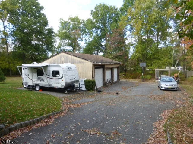 a view of a back yard of the house