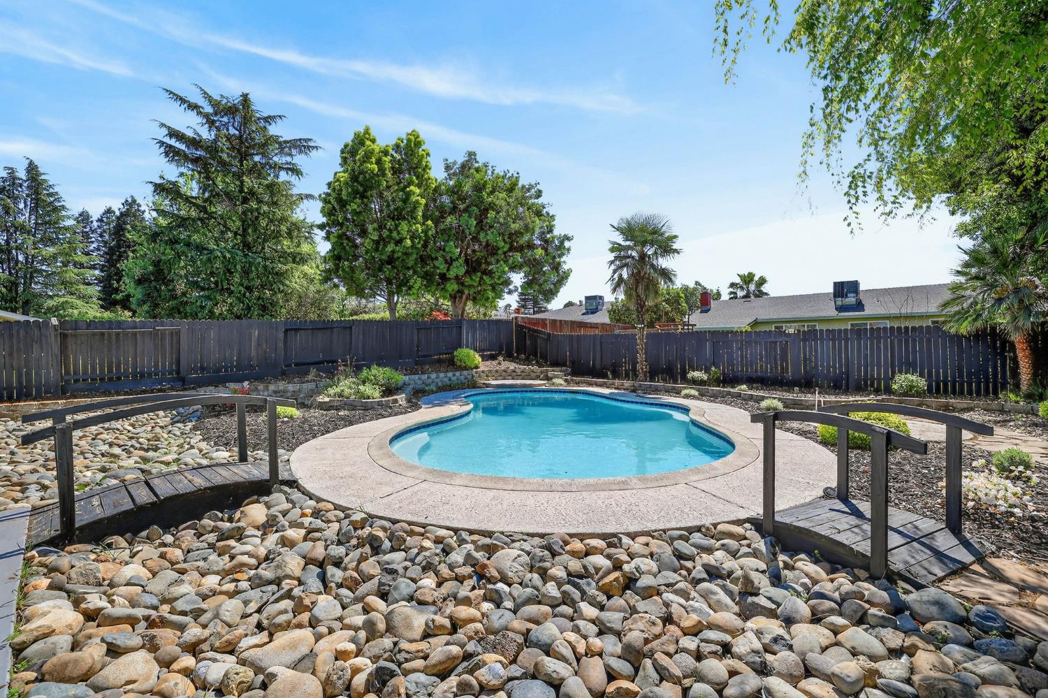 6410 Rolling Way Carmichael, CA 95608 - Photo 51 of 54