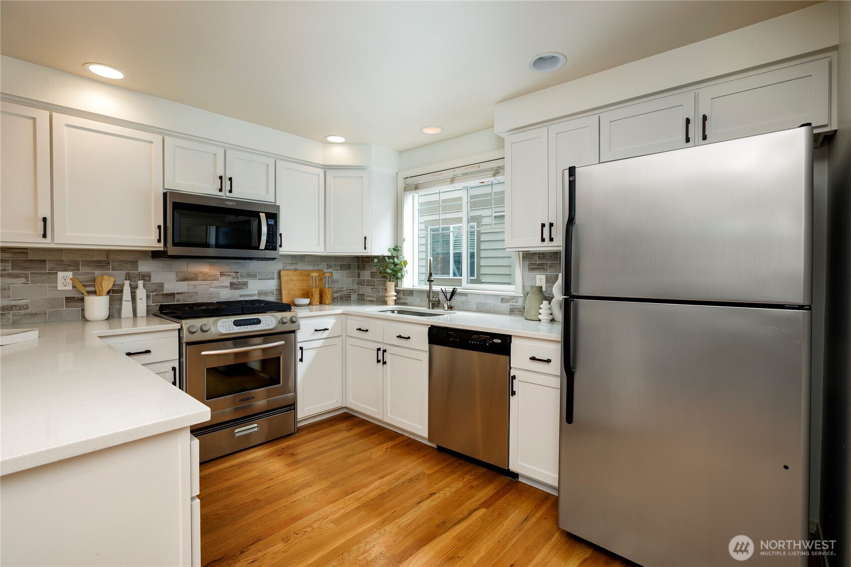 8505 Midvale Avenue North, Unit B Seattle, WA 98103 - Photo 6 of 18