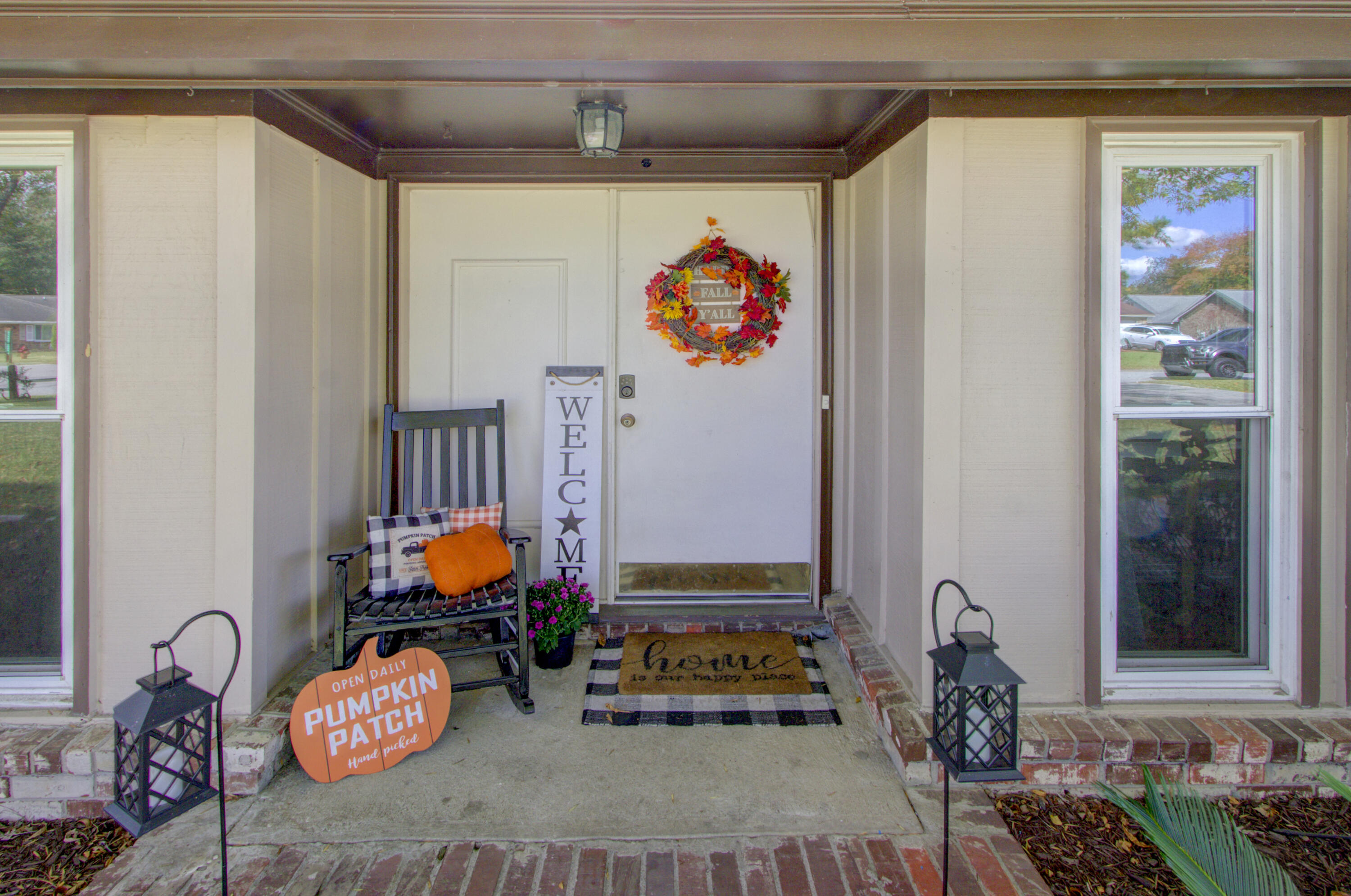 504 Beauregard Road Summerville, SC 29486 - Photo 3 of 26 IMG_0022_3_4