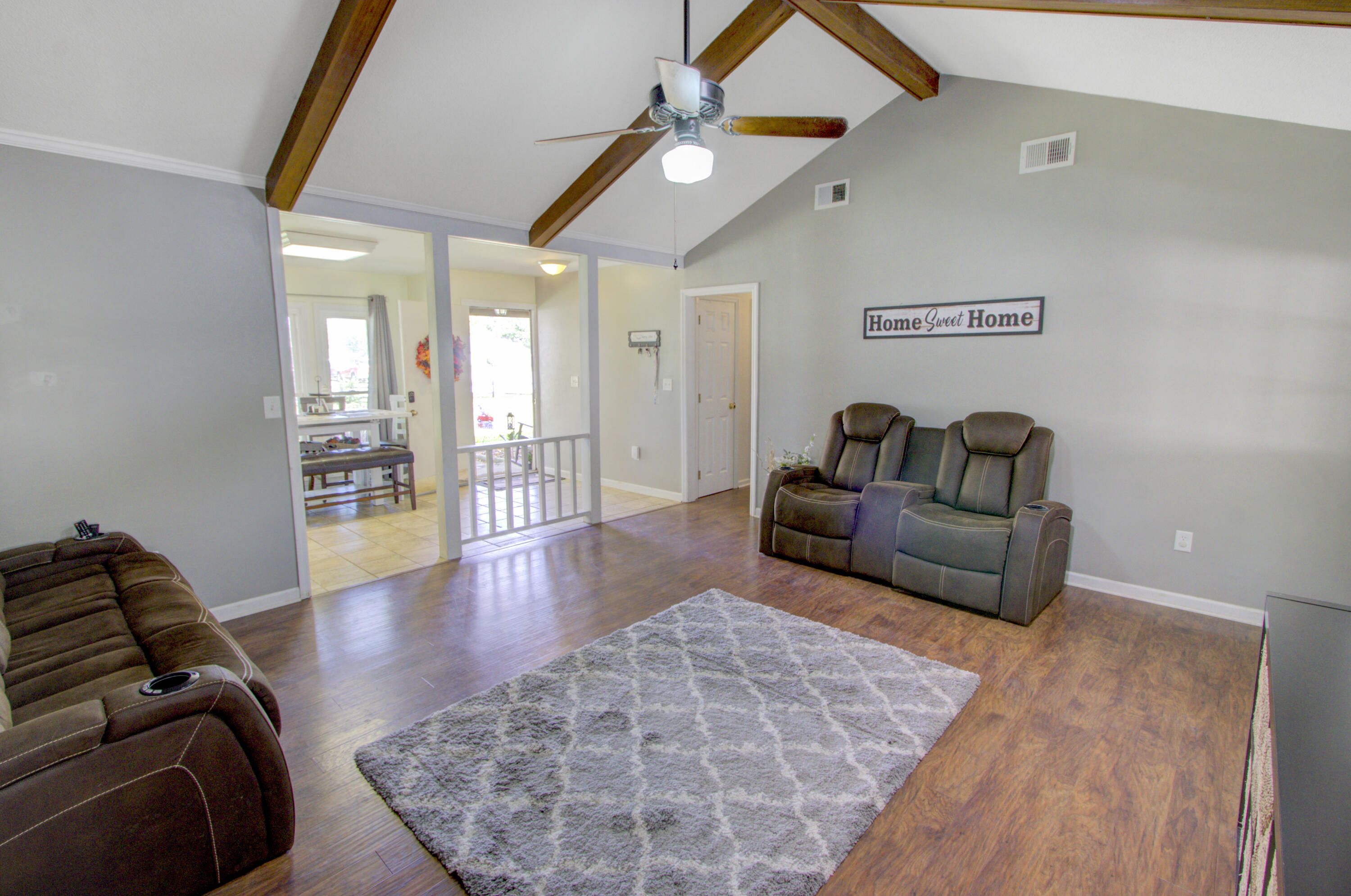 504 Beauregard Road Summerville, SC 29486 - Photo 9 of 26 IMG_0043_4_5