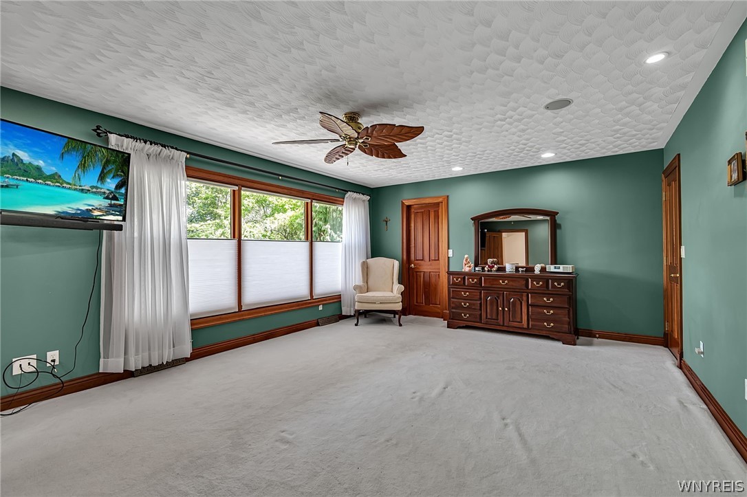 7932 Quaker Road Orchard Park, NY 14127 - Photo 25 of 49