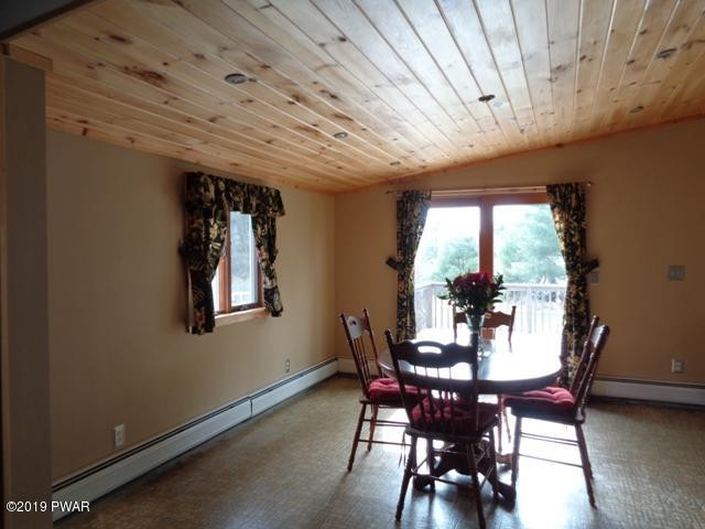 475 Rowland Road Greeley, PA 18425 - Photo 10 of 41 Dining Room