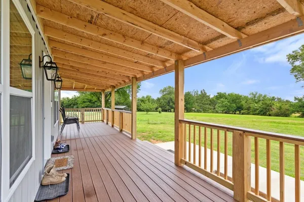 $600,000 | 195 County Road 4612, Sulphur Springs, TX 75482