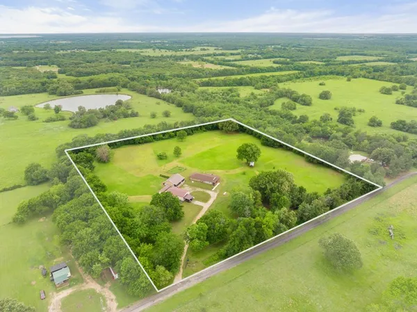 $600,000 | 195 County Road 4612, Sulphur Springs, TX 75482