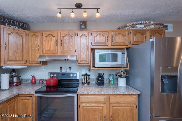 3617 Cutler Road Louisville, KY 40219 - Photo 29 of 39 026