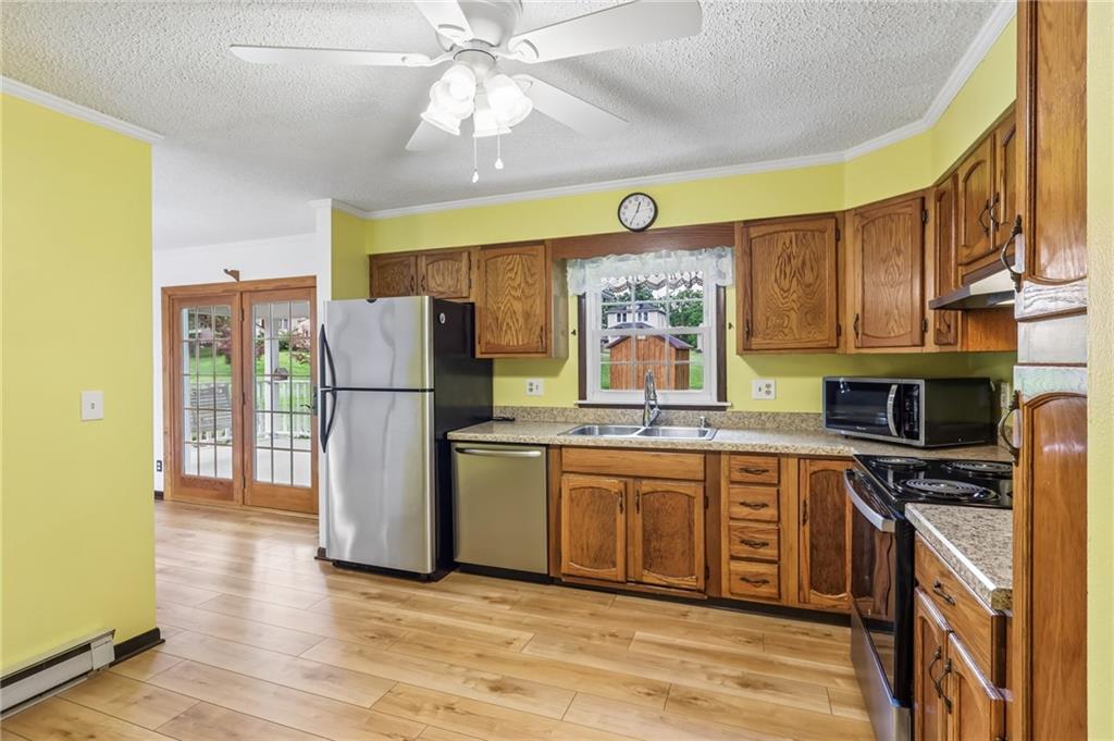 1112 Motor Street New Castle, PA 16101 - Photo 15 of 49