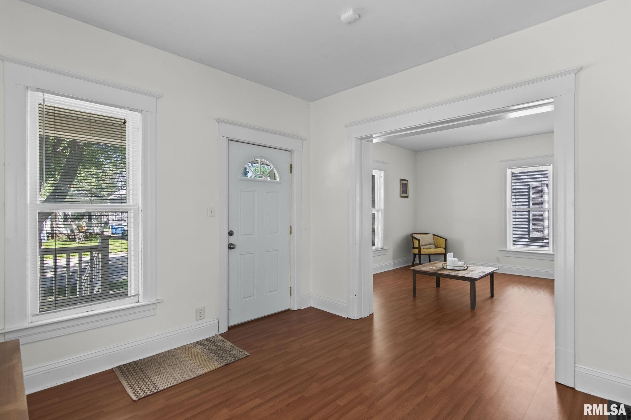 1032 North 2nd Street Springfield, IL 62702 - Photo 5 of 44