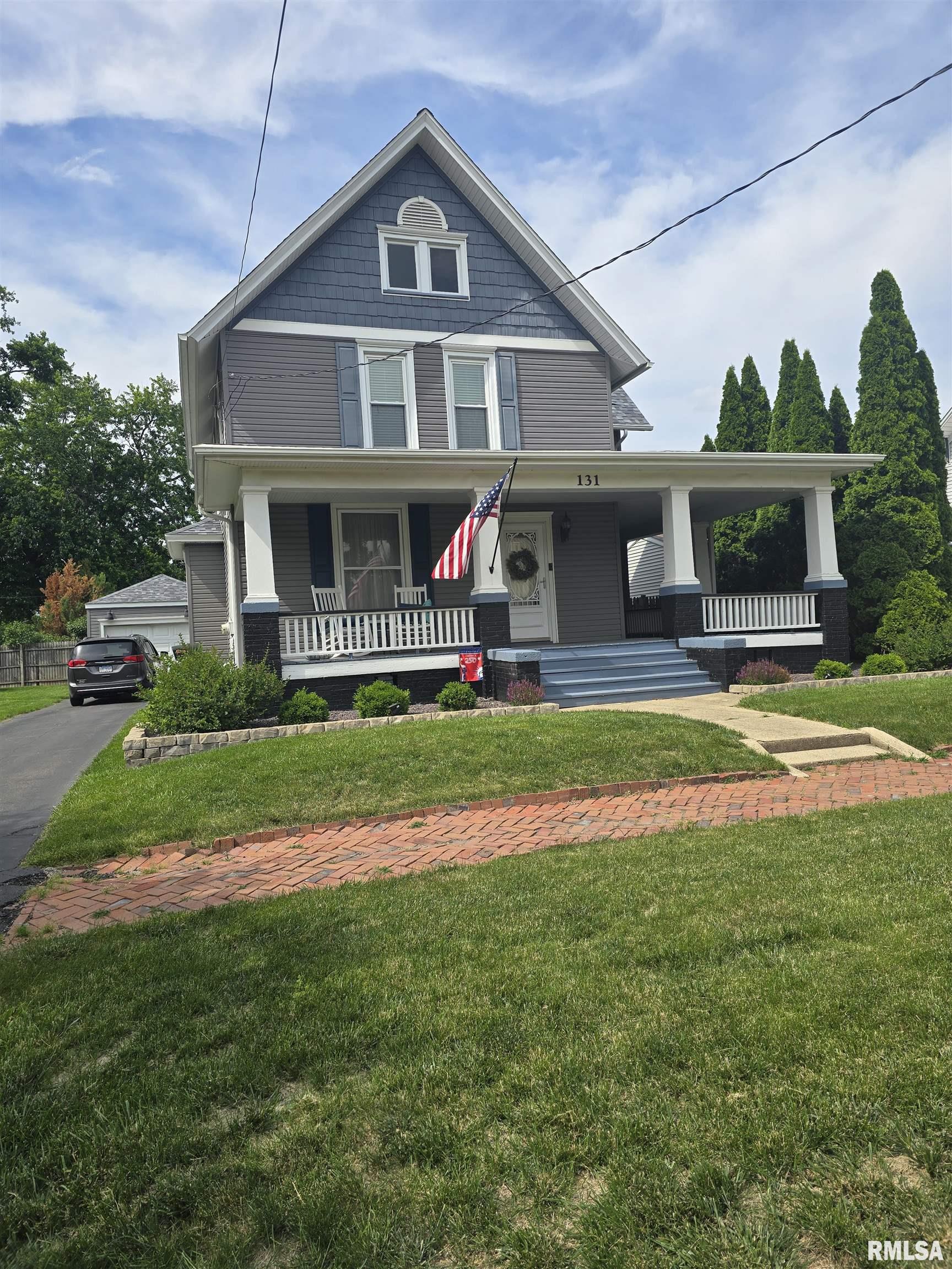 131 West Olive Street Canton, IL 61520 - Photo 3 of 76