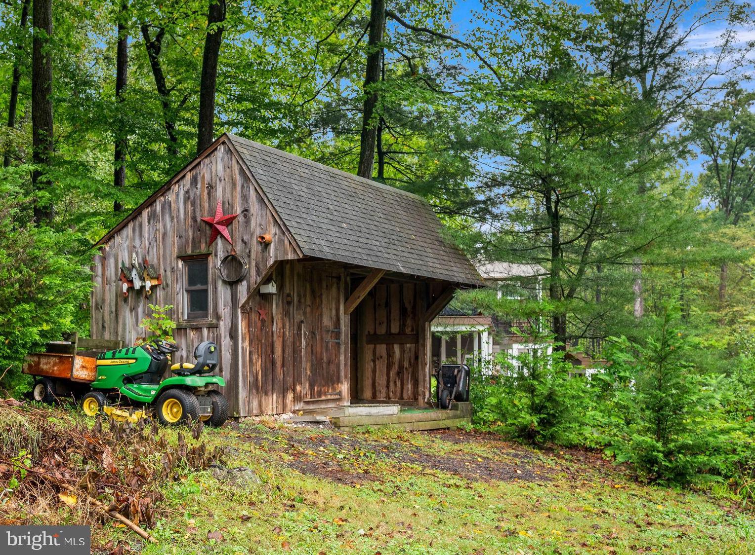 2463 Jones Road Pottstown, PA 19465 - Photo 31 of 34 Gallery Image 31