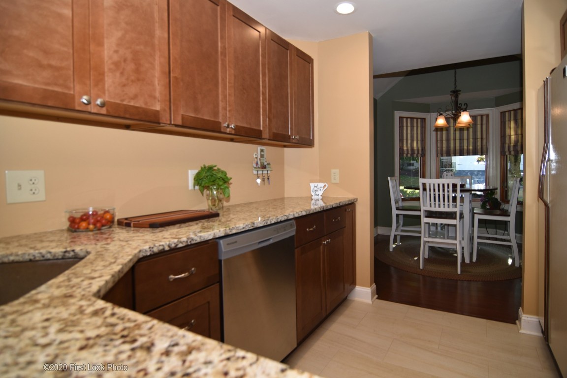 80 Fisher Road, Unit 74 Cumberland, RI 02864 - Photo 12 of 44