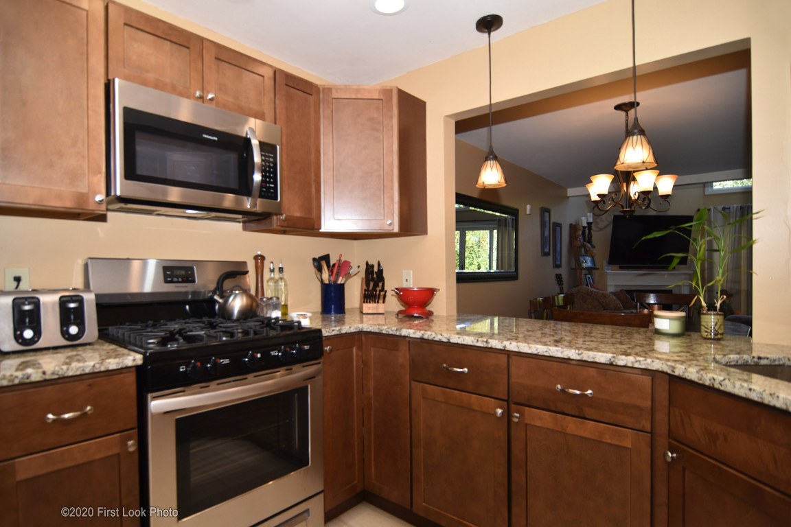 80 Fisher Road, Unit 74 Cumberland, RI 02864 - Photo 10 of 44