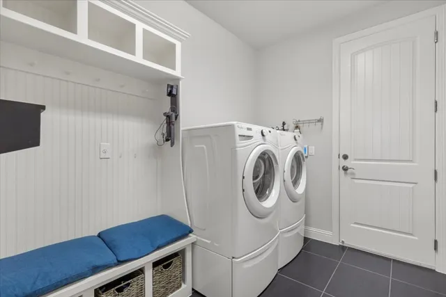 $738,000 | 569 Mendocino Lane, Austin, TX 78737