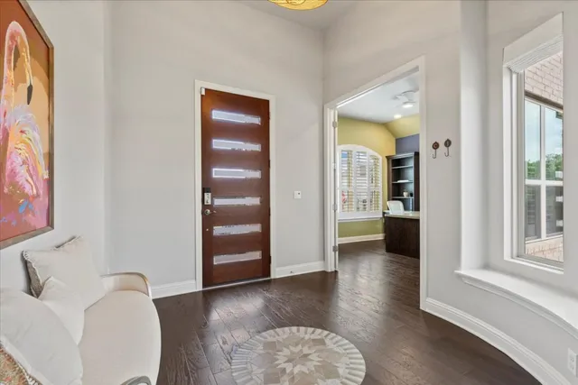 $738,000 | 569 Mendocino Lane, Austin, TX 78737