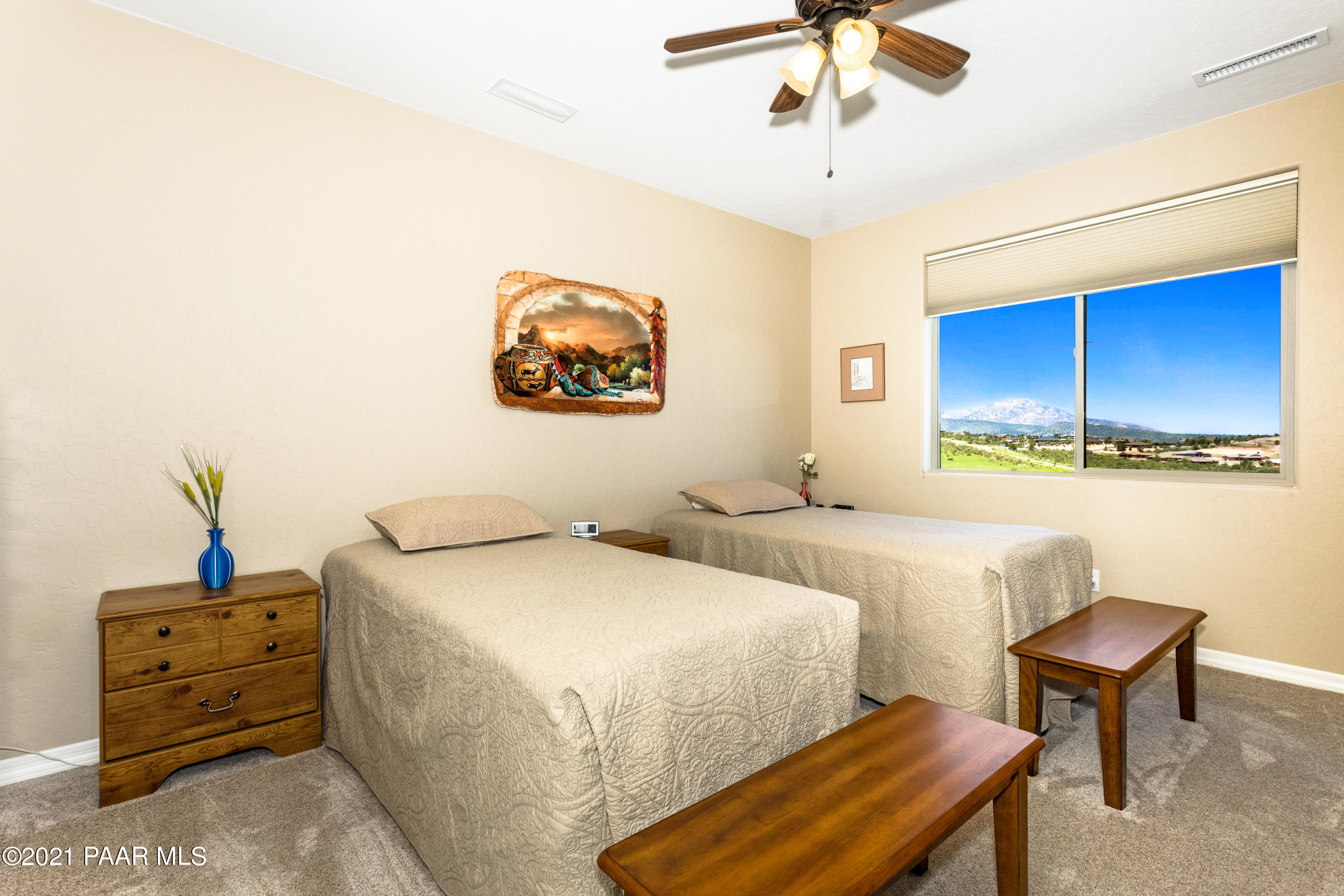 348 Breezy Road Prescott, AZ 86301 - Photo 11 of 26 LARGE MASTER BEDROOM