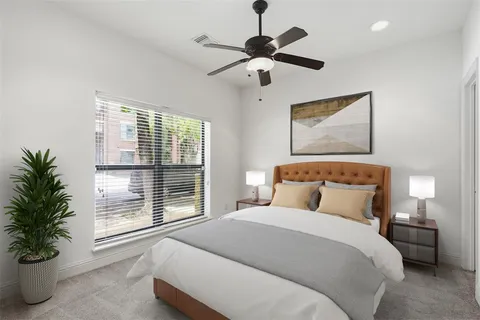$515,000 | 636 East Bluff Street, Fort Worth, TX 76102