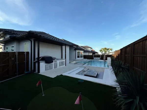 a view of house and outdoor space