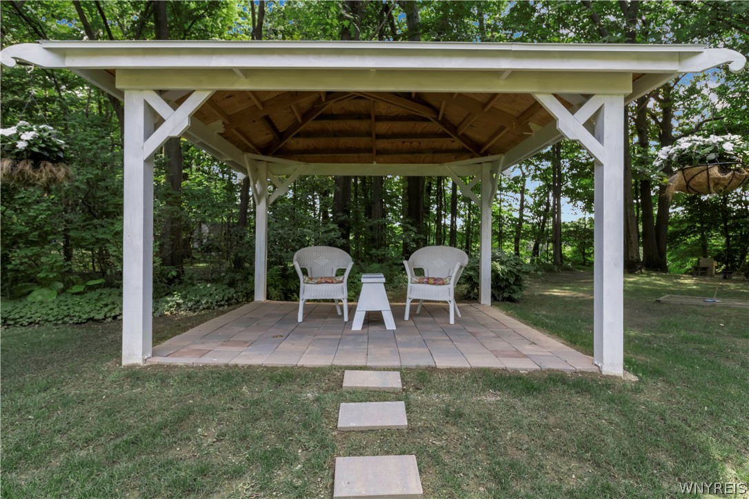 1663 North Creek Road Hamburg, NY 14085 - Photo 19 of 50