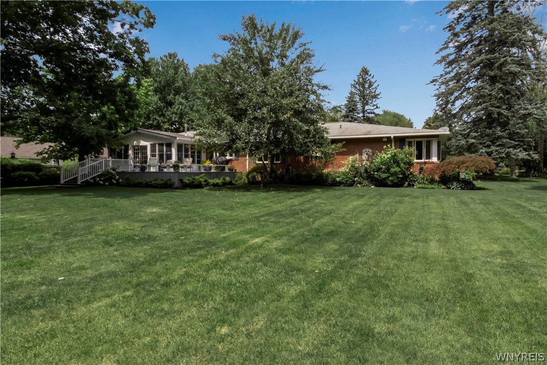 1663 North Creek Road Hamburg, NY 14085 - Photo 7 of 50