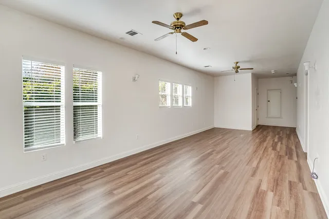 $3,195 | 809 Theresa Avenue, Austin, TX 78703