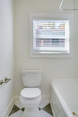 $3,195 | 809 Theresa Avenue, Austin, TX 78703