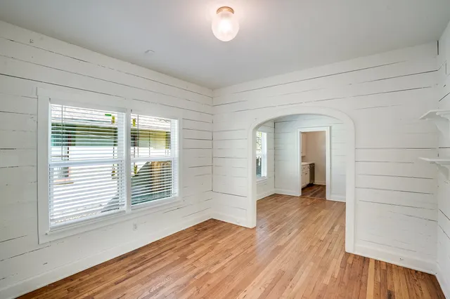 $3,195 | 809 Theresa Avenue, Austin, TX 78703