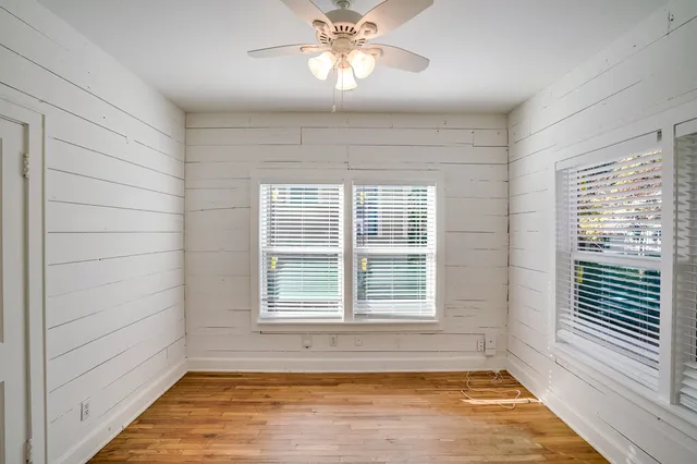 $3,195 | 809 Theresa Avenue, Austin, TX 78703