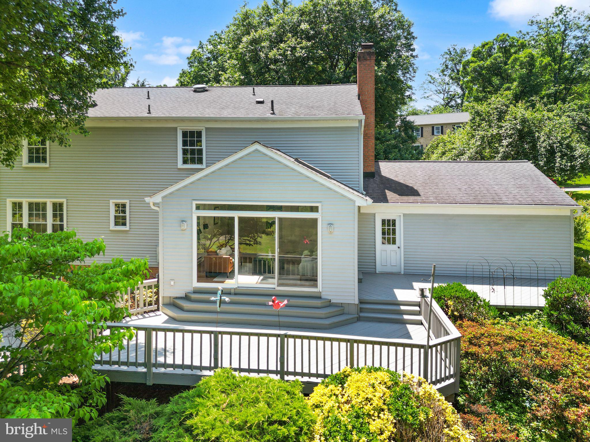 2037 Durand Drive Reston, VA 20191 - Photo 57 of 79 Beautiful deck