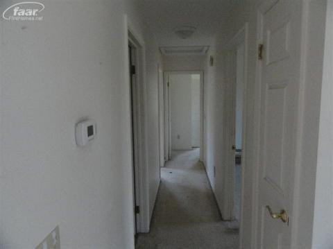 2456 East Frances Road Mount Morris, MI 48458 - Photo 6 of 6 20181437-5.JPG