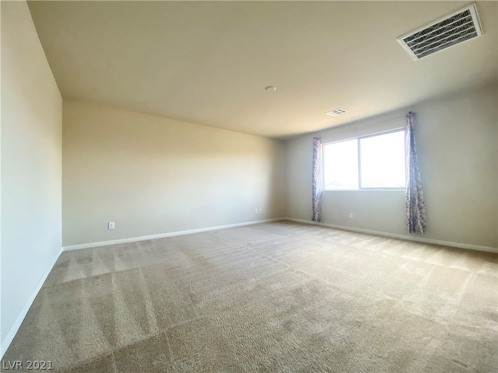 138 Elm Reed Avenue Las Vegas, NV 89113 - Photo 6 of 13 Gallery Image 6