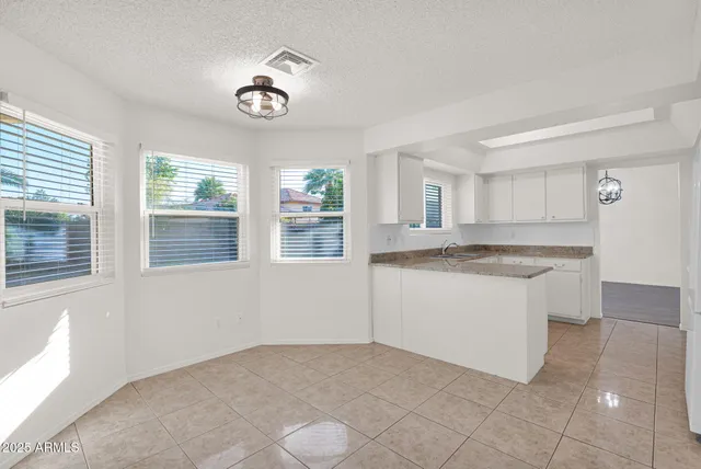 $2,750 | 3623 East Oraibi Drive, Phoenix, AZ 85050